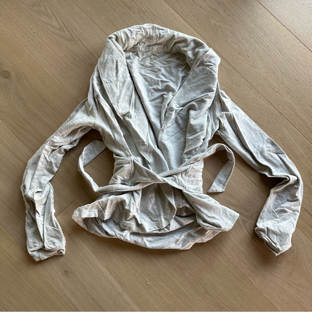 Lululemon Dance Pulse Wrap Heathered Sport Grey